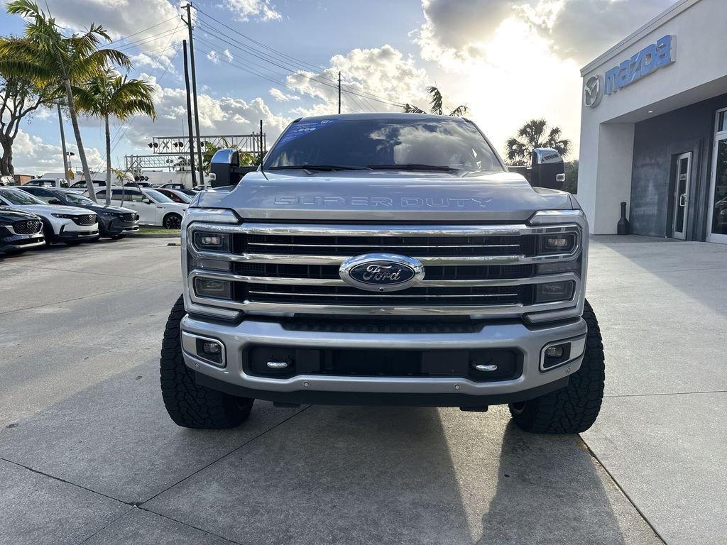 Ford F-250Sd Limited 4Wd 4D Crew Cab - Thumbnail 10