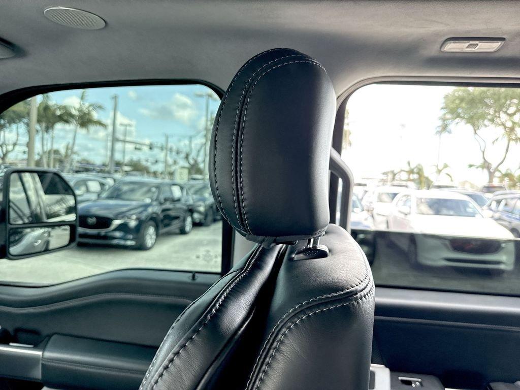 Ford F-250Sd Limited 4Wd 4D Crew Cab - Thumbnail 18