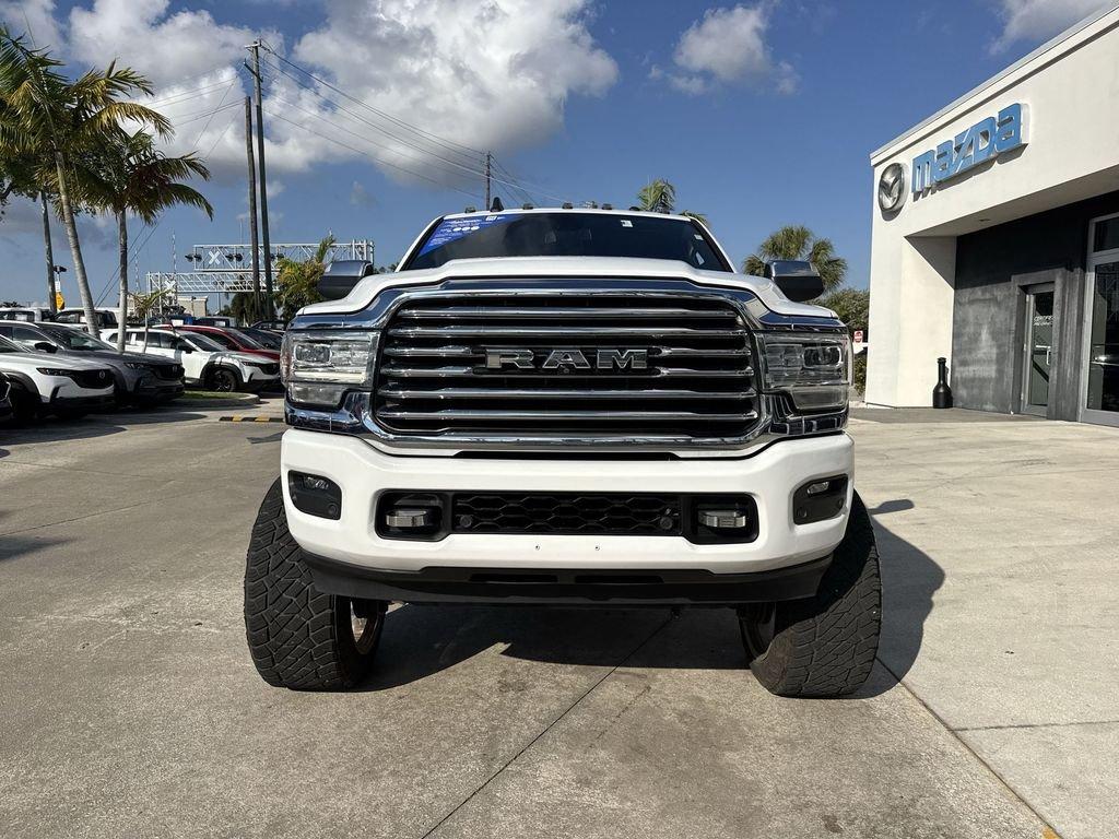 Ram 2500 Laramie Longhorn 4Wd 4D Mega Cab - Thumbnail 10