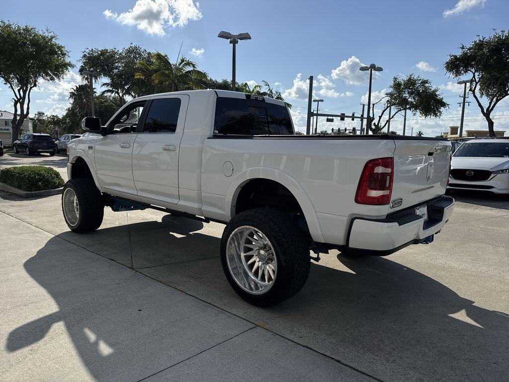 Ram 2500 Laramie Longhorn 4Wd 4D Mega Cab - Thumbnail 14