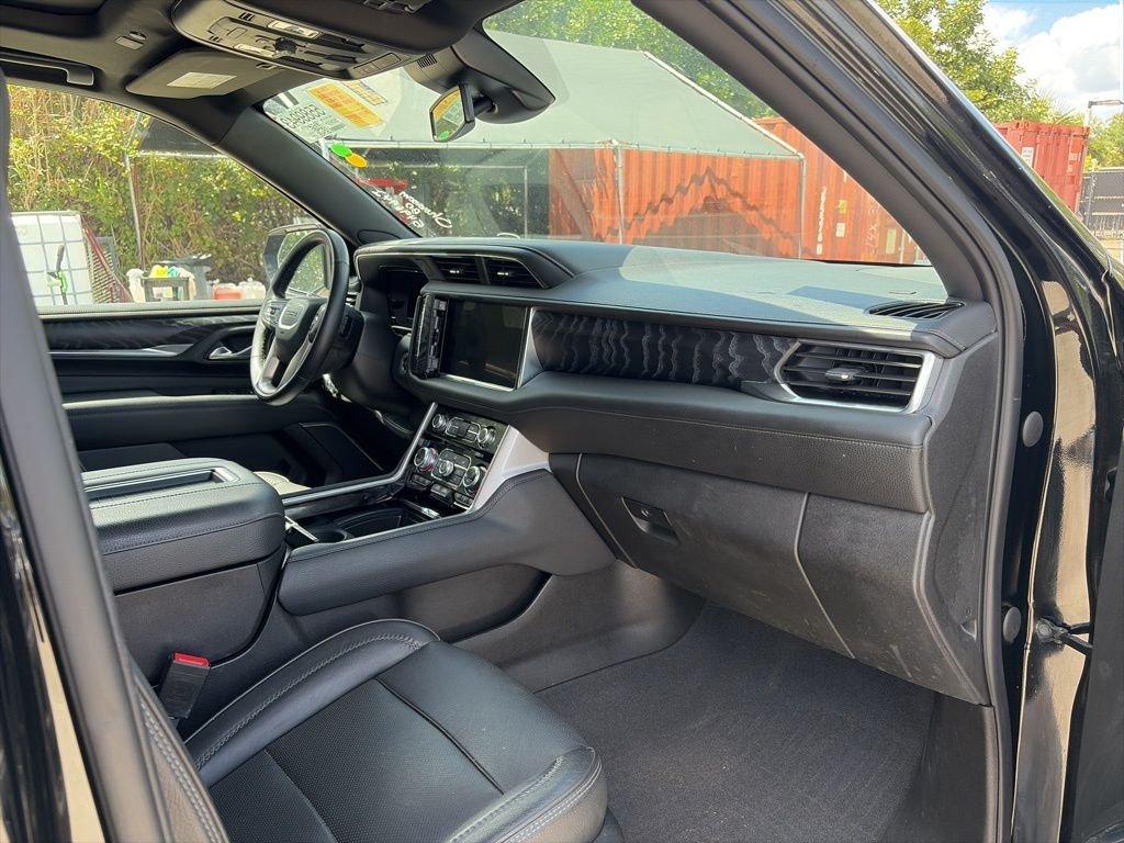 Gmc Yukon Xl Denali 4Wd 4D Sport Utility - Thumbnail 13