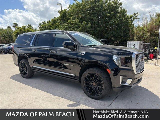 Gmc Yukon Xl Denali 4Wd 4D Sport Utility - View 1