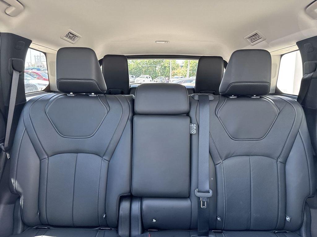 Infiniti Qx60 Luxe Fwd 4D Sport Utility - Thumbnail 20