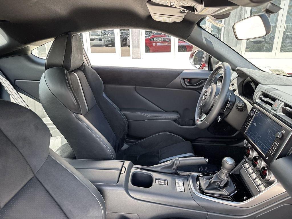 Toyota Gr86 Premium Rwd 2D Coupe - Thumbnail 17