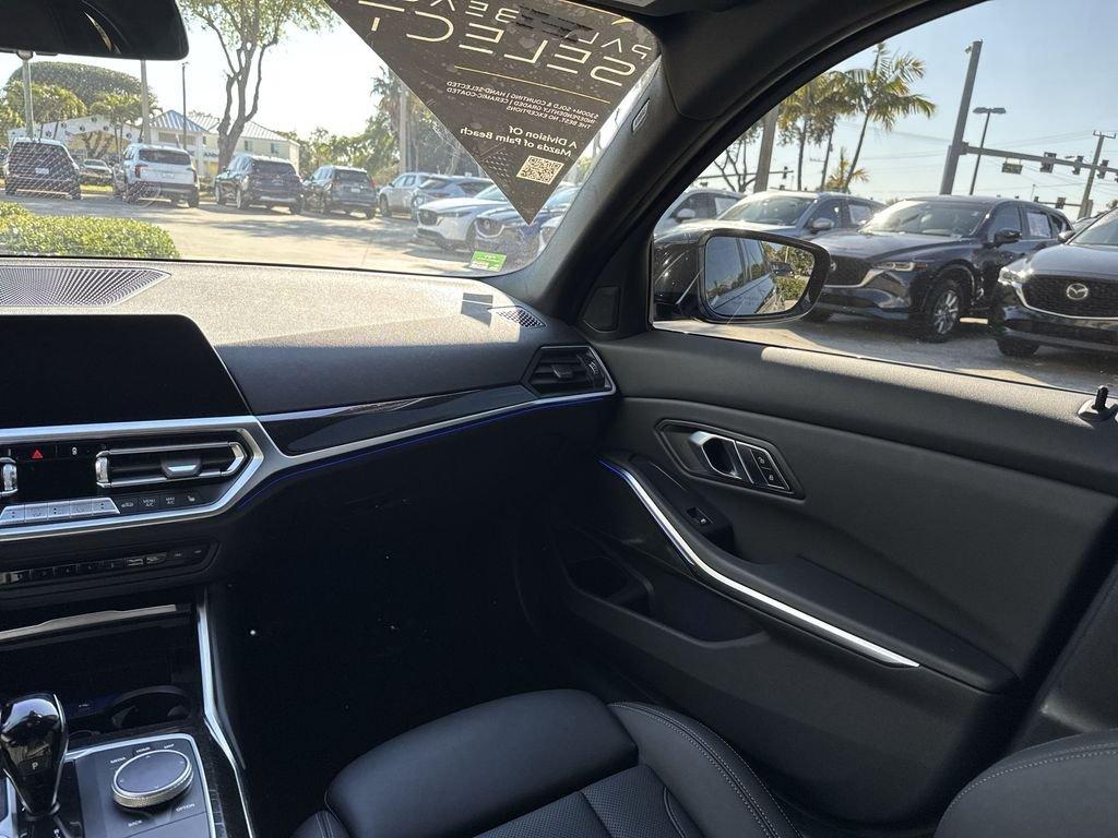 Bmw 3 Series 330I Rwd 4D Sedan - Thumbnail 17