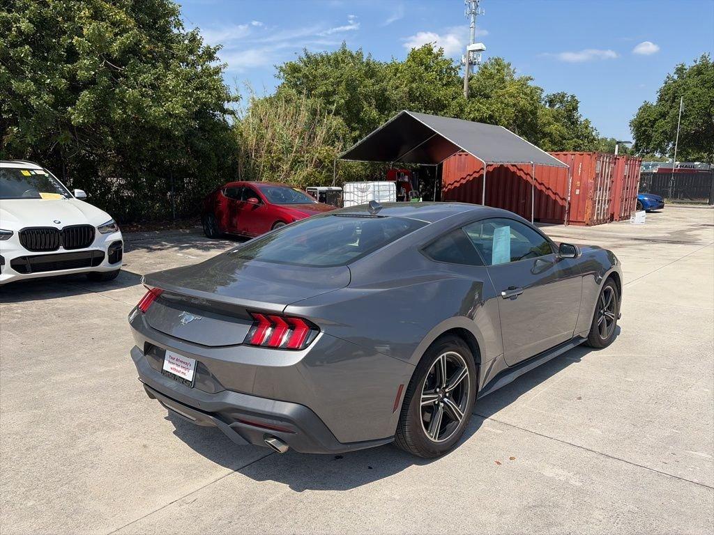 Ford Mustang Ecoboost Rwd 2D Coupe - Thumbnail 4