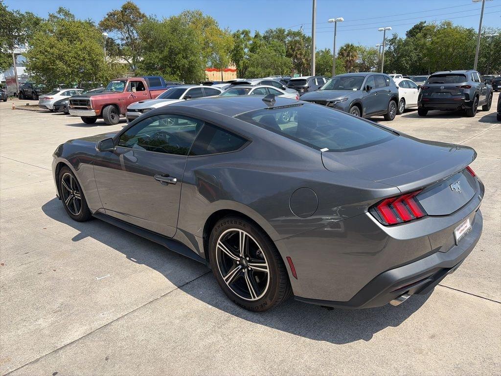 Ford Mustang Ecoboost Rwd 2D Coupe - Thumbnail 6