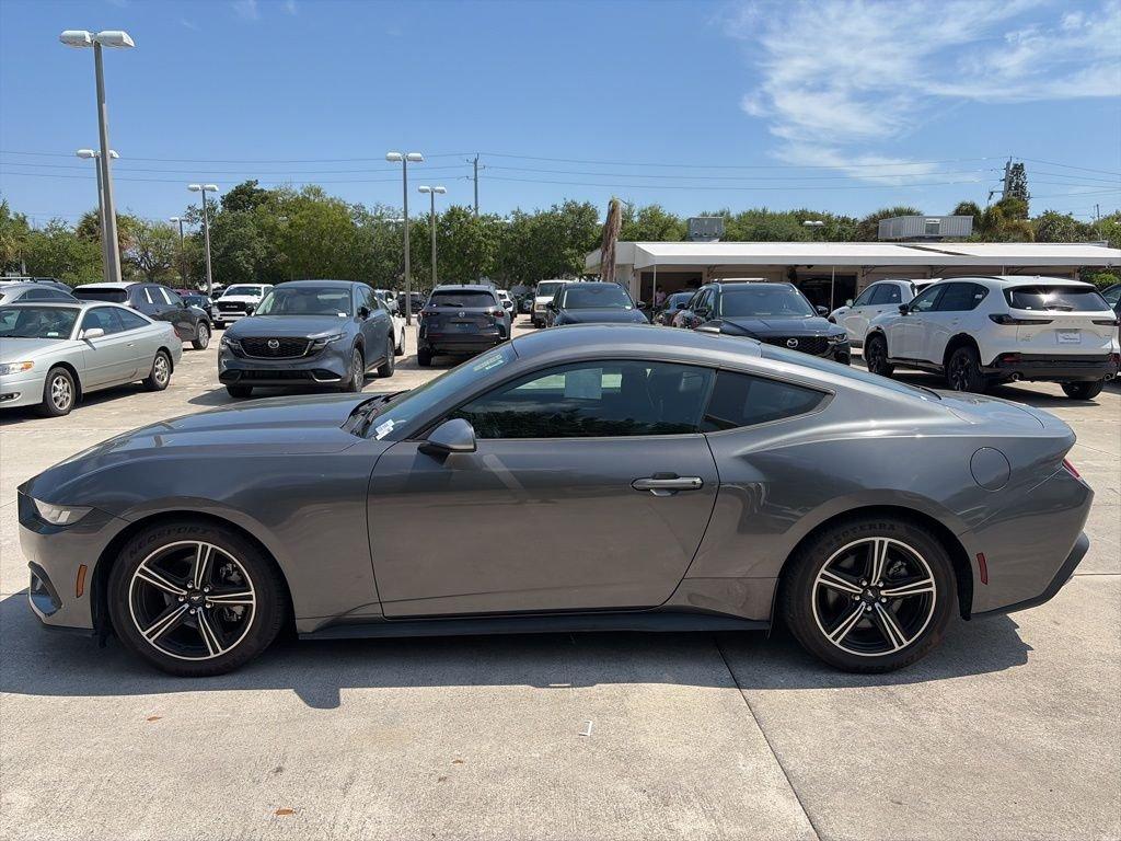 Ford Mustang Ecoboost Rwd 2D Coupe - Thumbnail 7