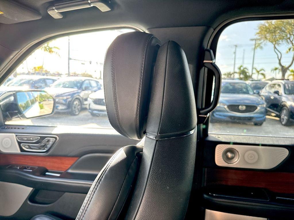 Lincoln Navigator L Reserve 4Wd 4D Sport Utility - Thumbnail 18