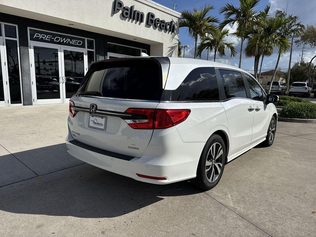 Honda Odyssey Touring Fwd 4D Passenger Van - Thumbnail 5