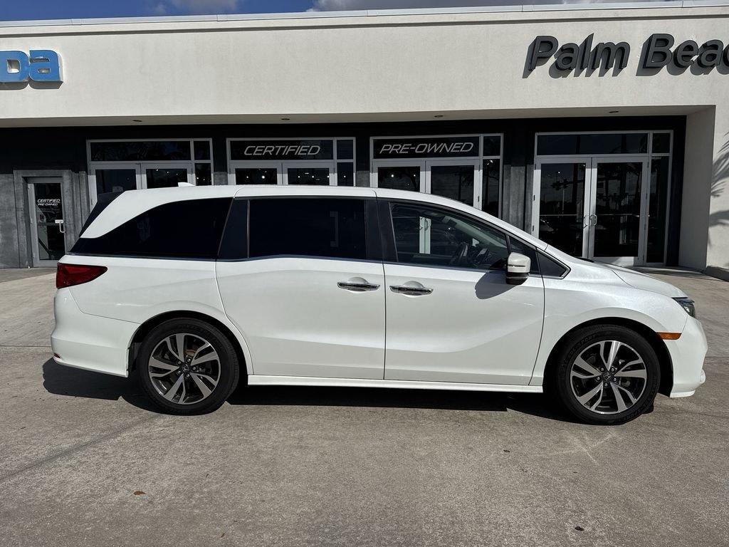 Honda Odyssey Touring Fwd 4D Passenger Van - Thumbnail 7
