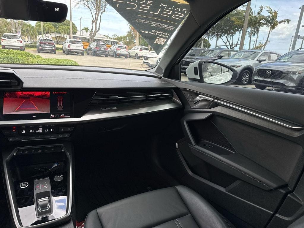 Audi A3 40 Premium Plus Quattro Quattro 4D Sedan - Thumbnail 17