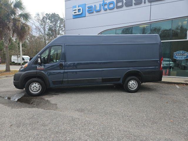 Ram ProMaster 3500 - Thumbnail 2