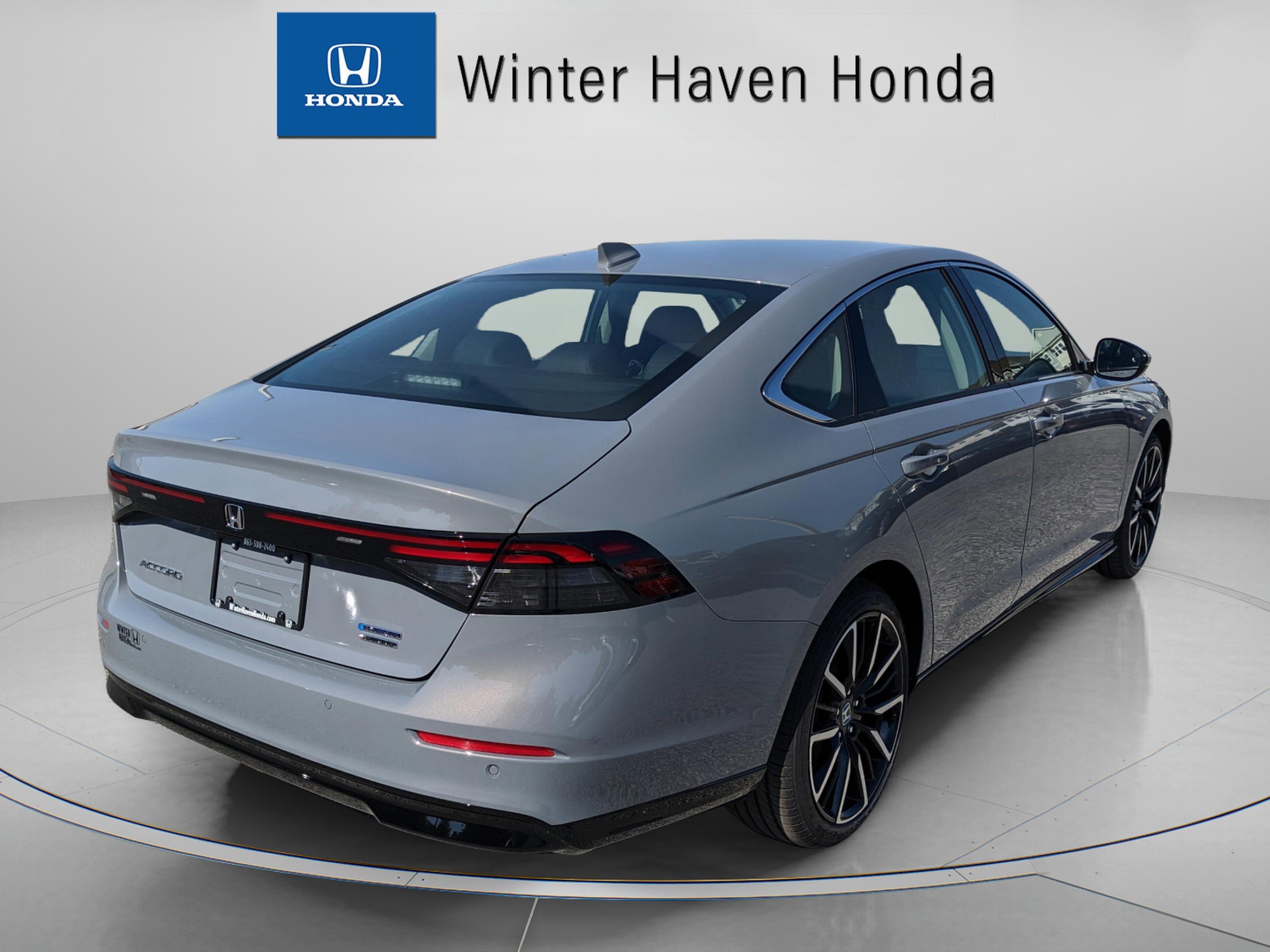 Honda Accord Hybrid Touring - Thumbnail 7
