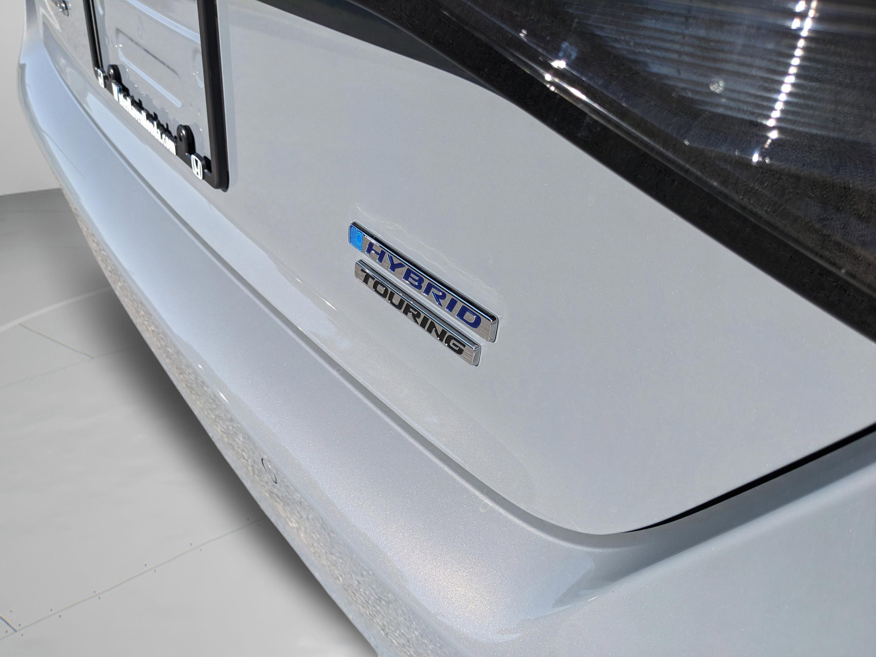 Honda Accord Hybrid Touring - Thumbnail 13