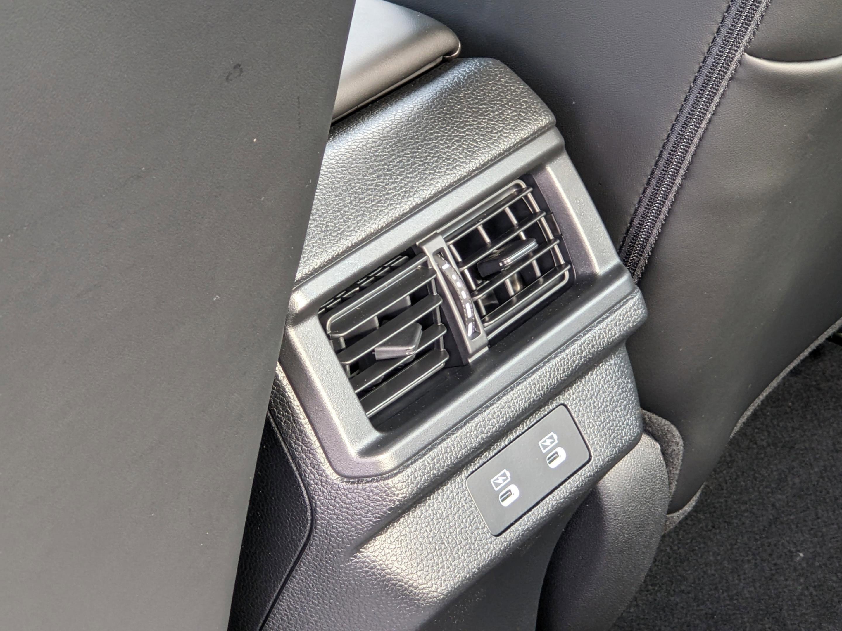 Honda Accord Hybrid Touring - Thumbnail 18