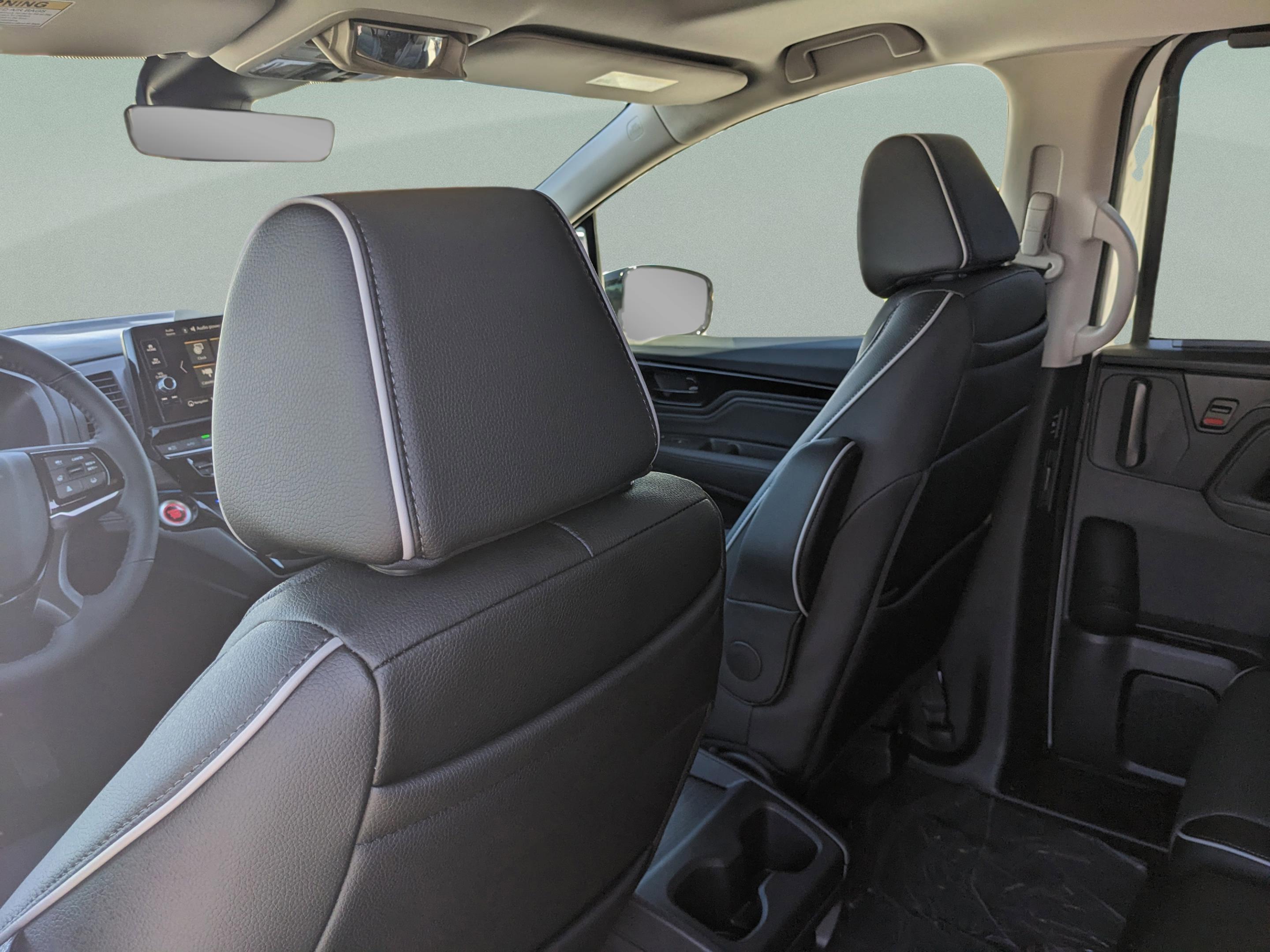 Honda Odyssey Elite - Thumbnail 19