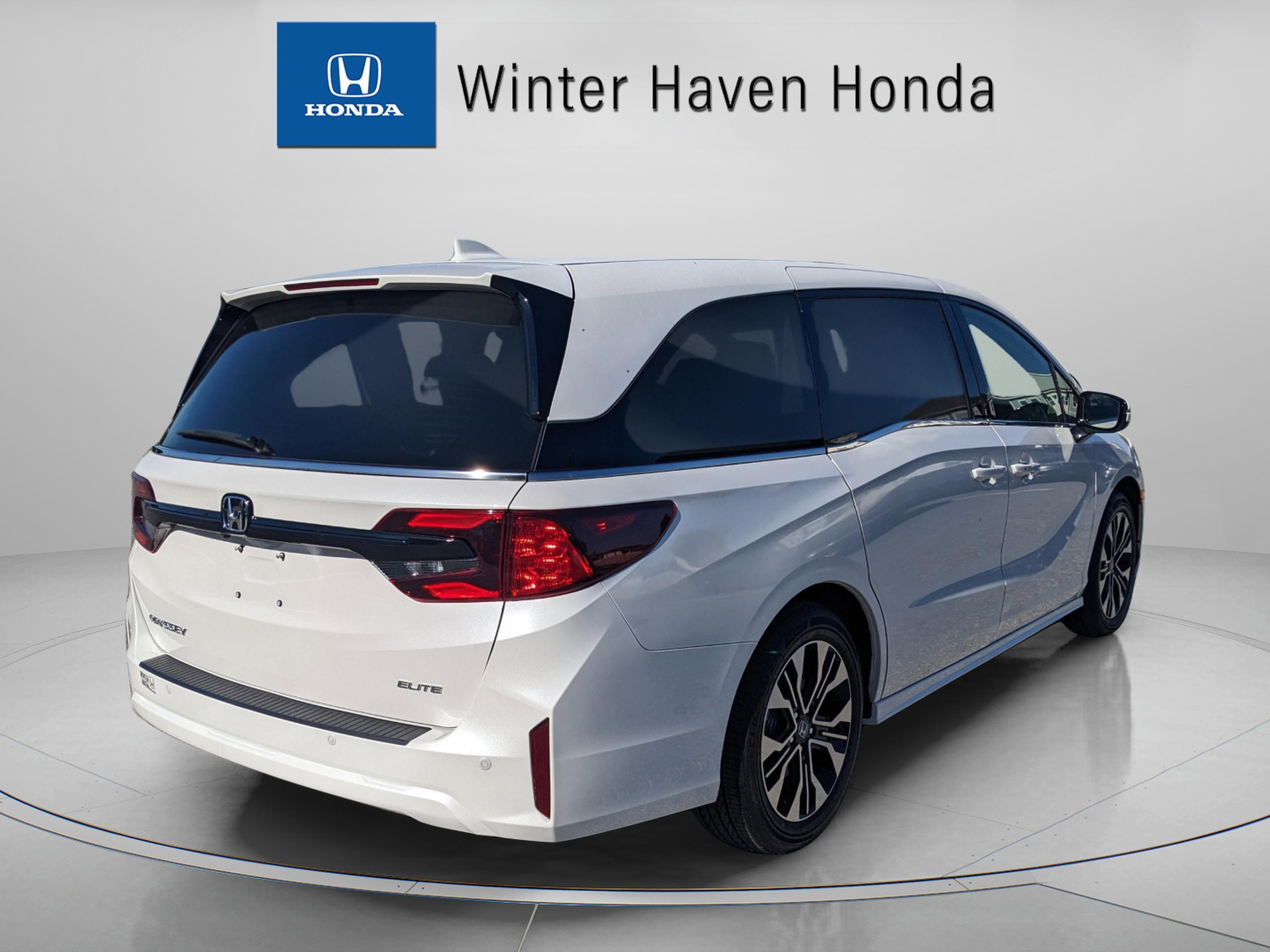 Honda Odyssey Elite - Thumbnail 7