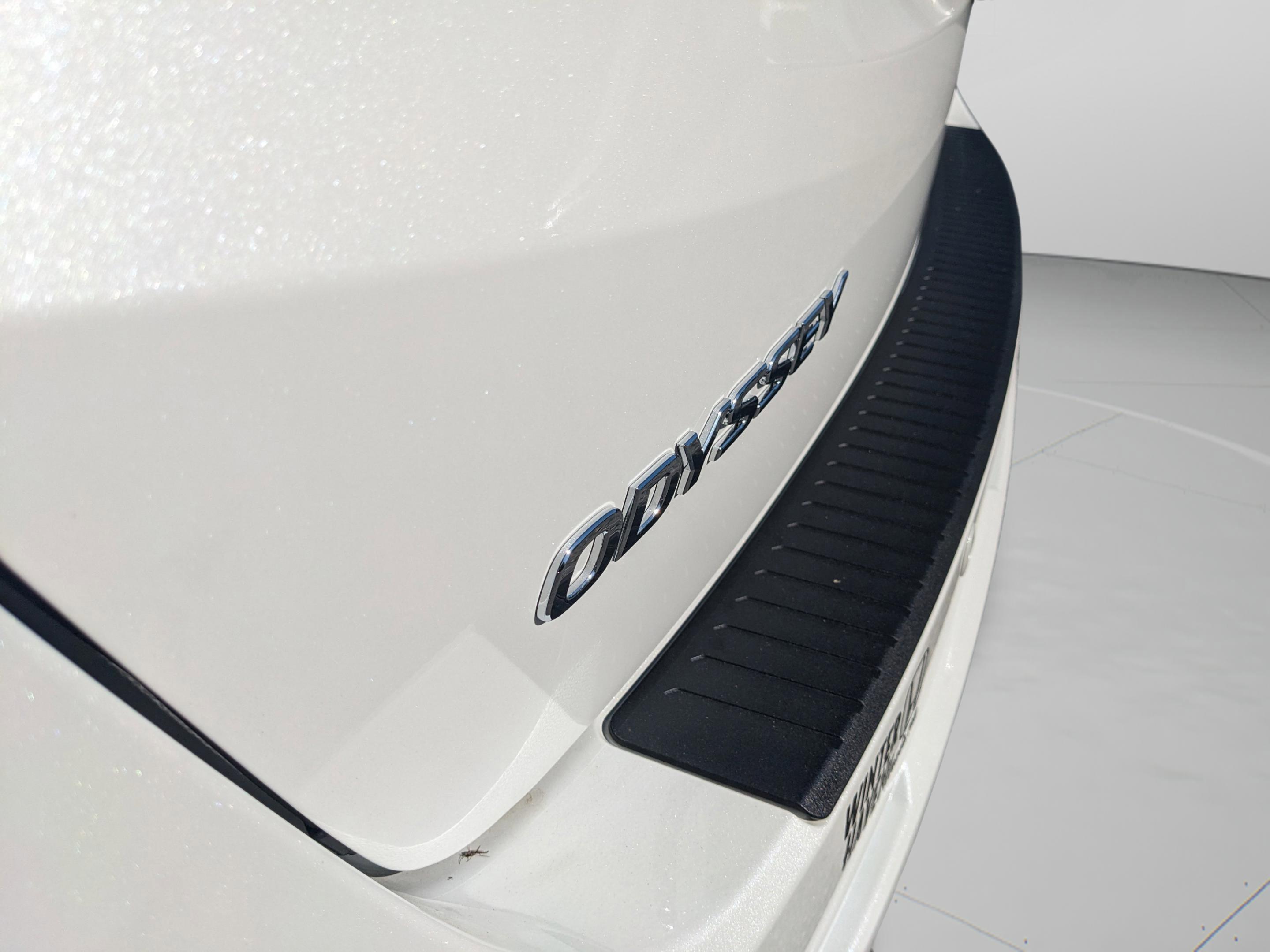 Honda Odyssey Elite - Thumbnail 11