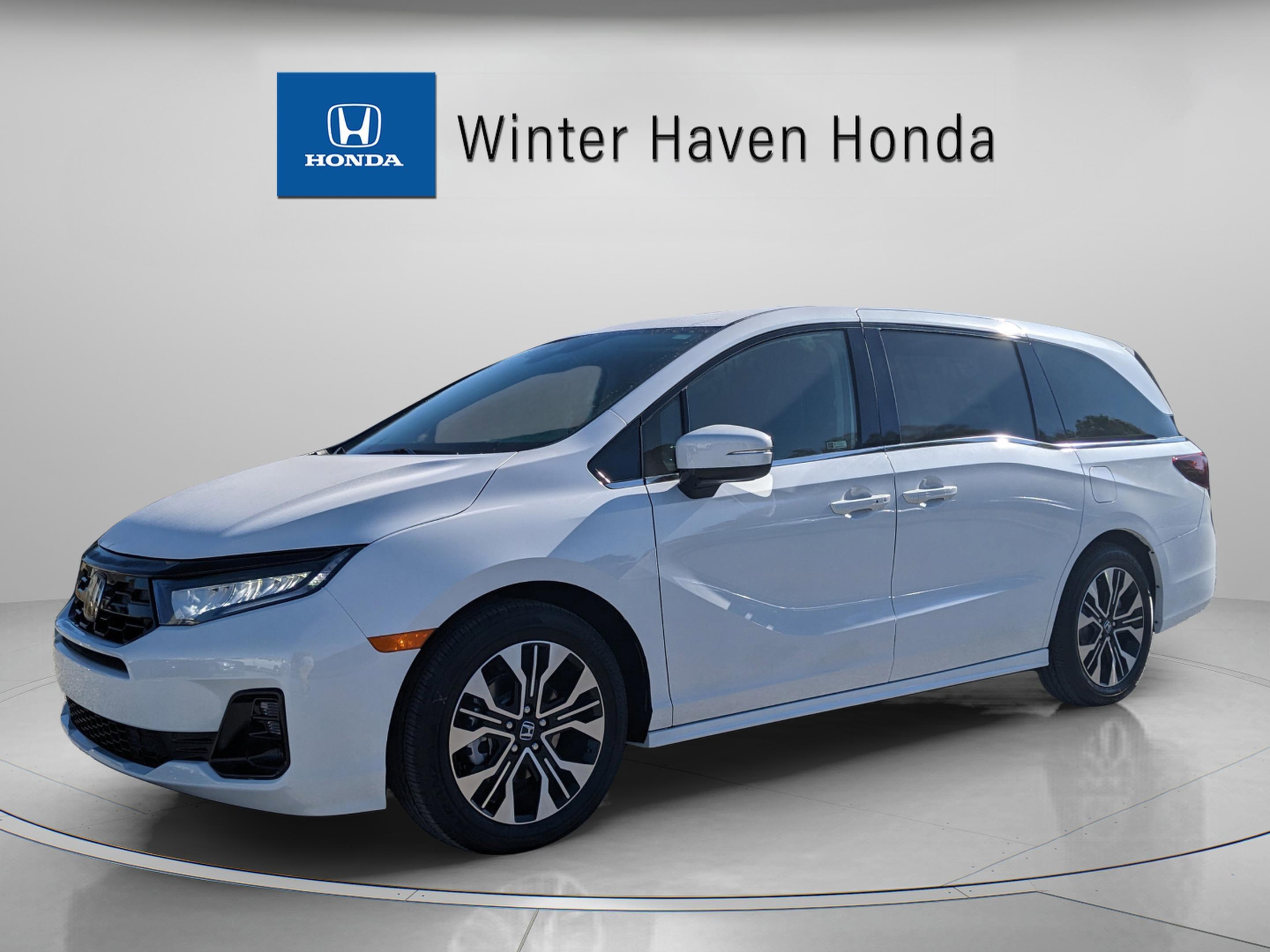 Honda Odyssey Elite - Thumbnail 3