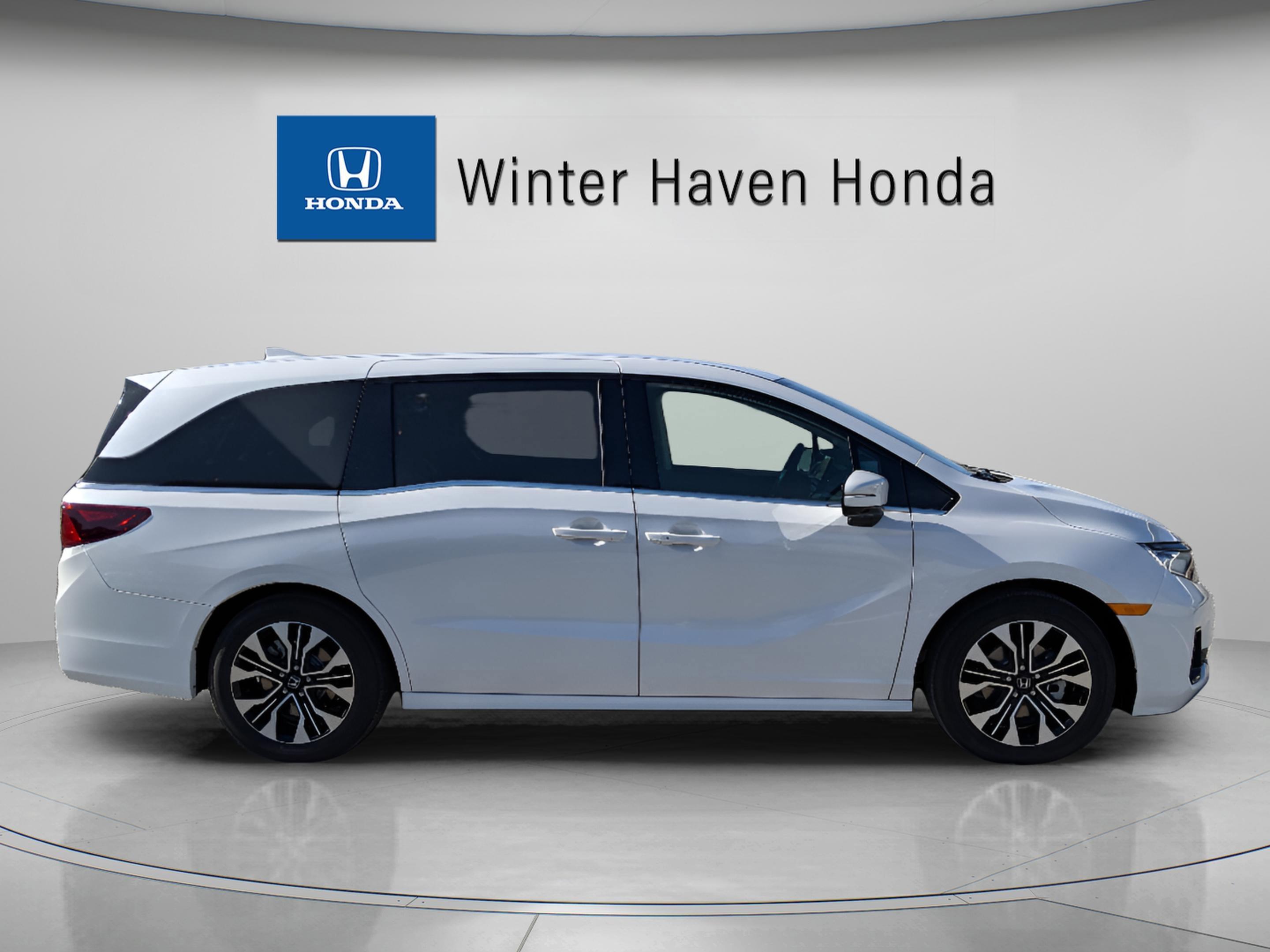 Honda Odyssey Elite - Thumbnail 8