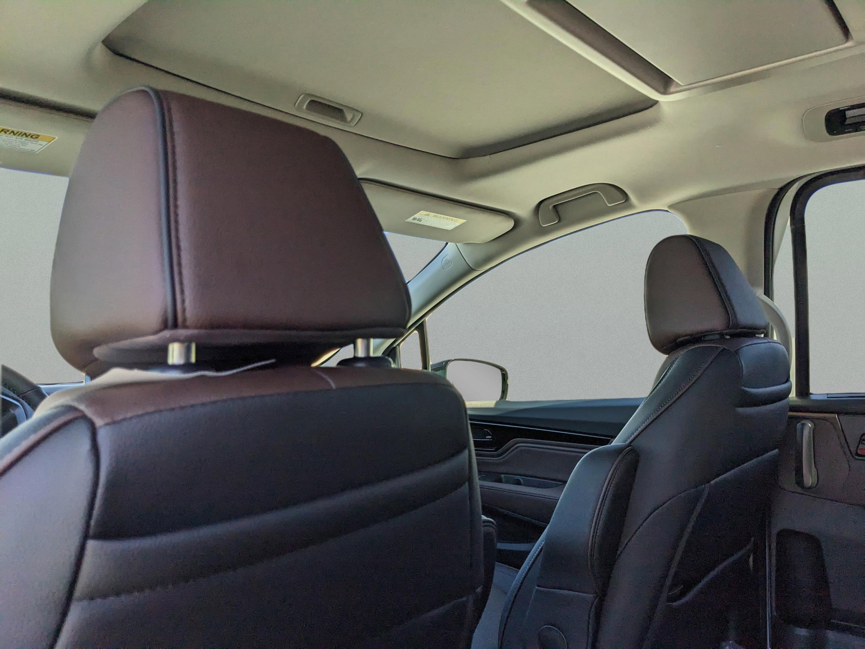 Honda Odyssey Elite - Thumbnail 18