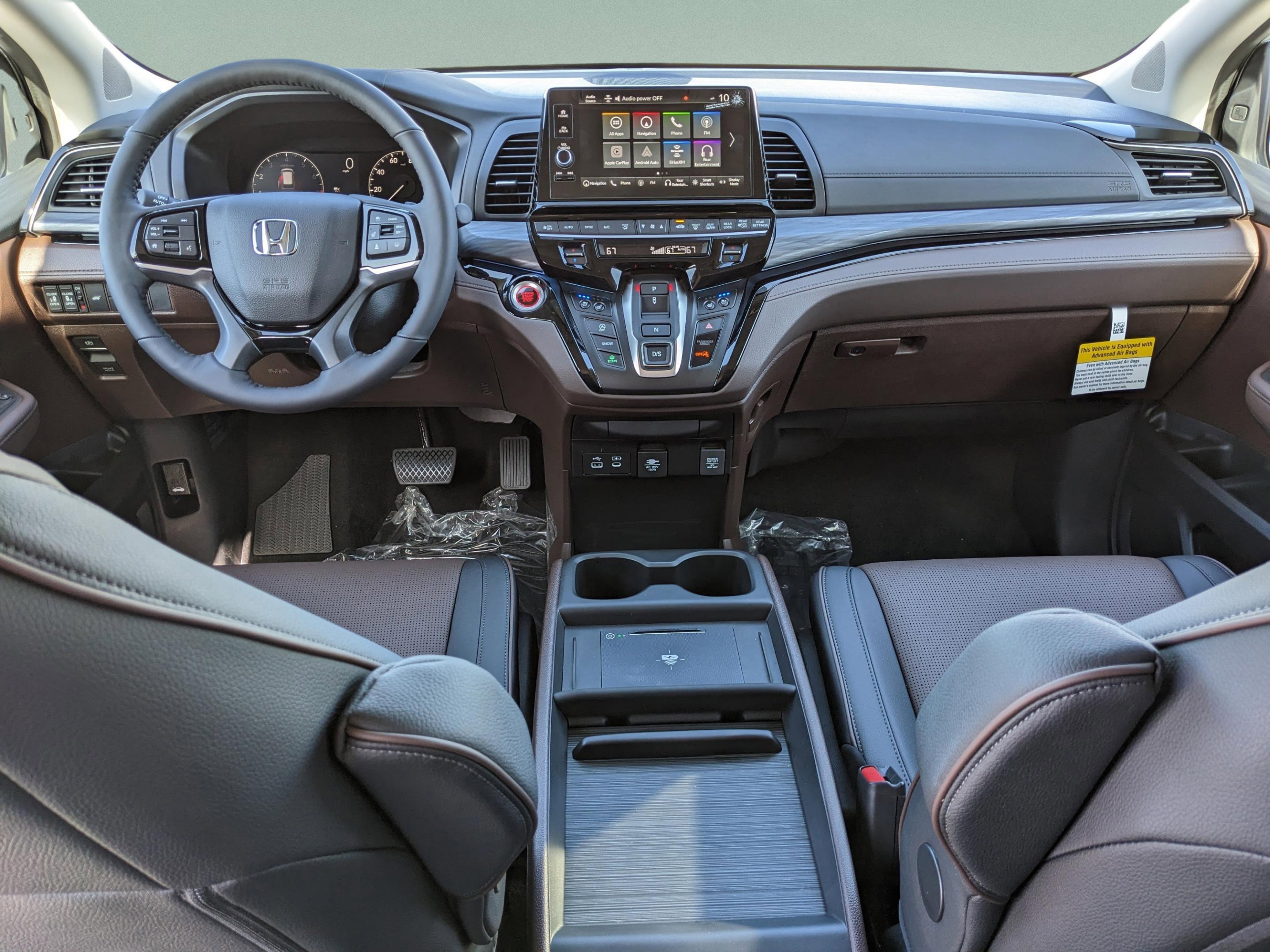 Honda Odyssey Elite - Thumbnail 14