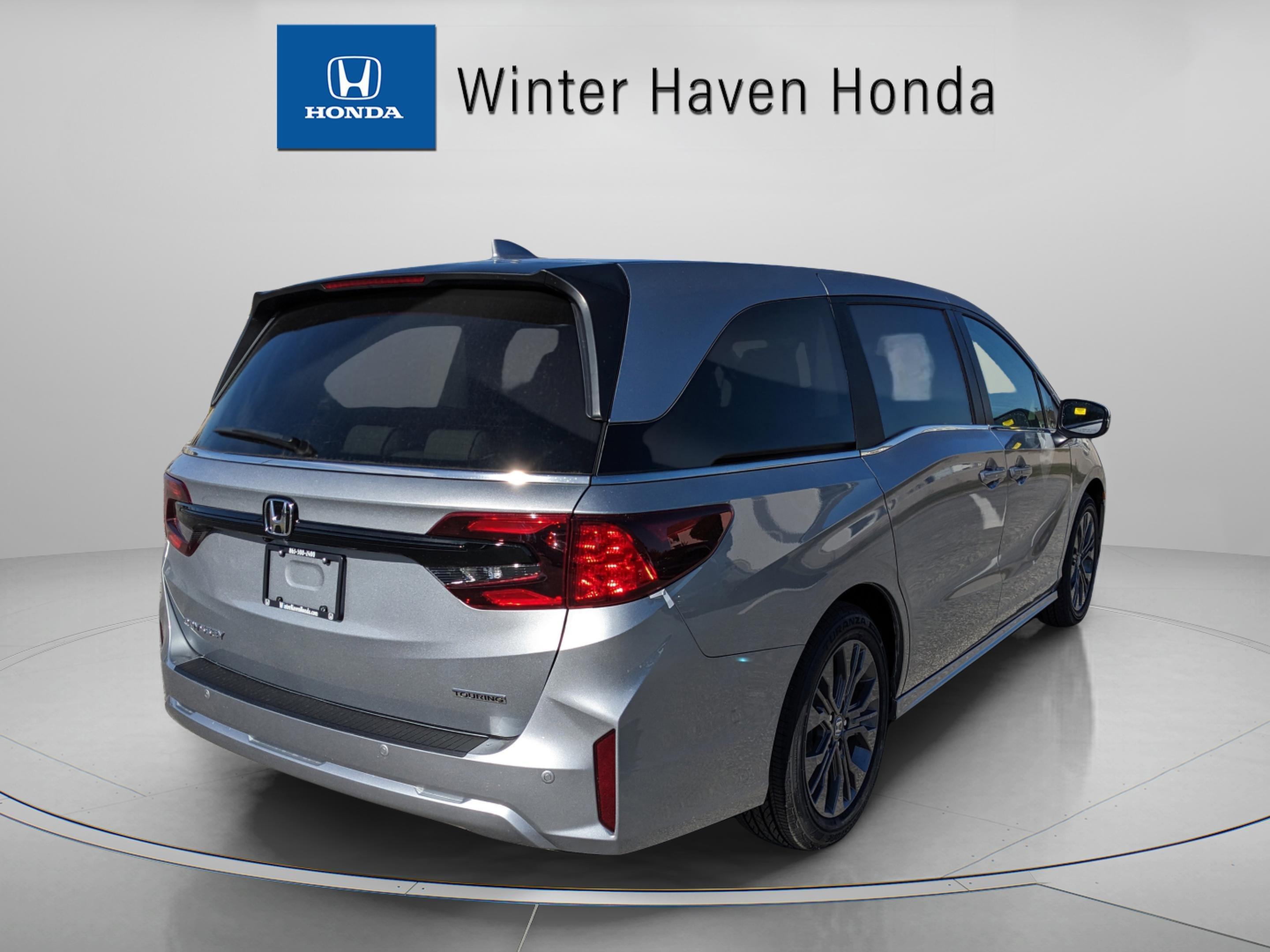 Honda Odyssey Touring - Thumbnail 7