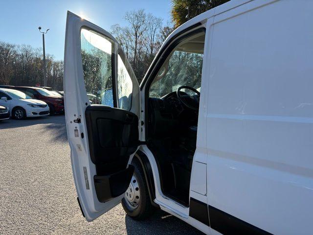 Ram ProMaster 1500 - Thumbnail 10