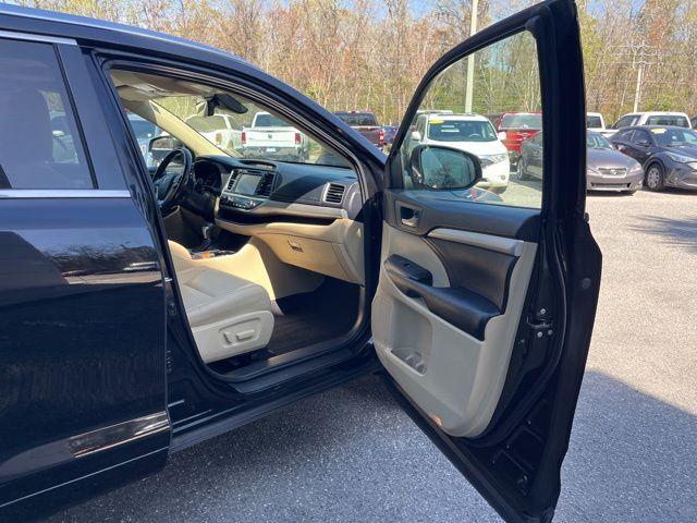 Toyota Highlander - Thumbnail 14