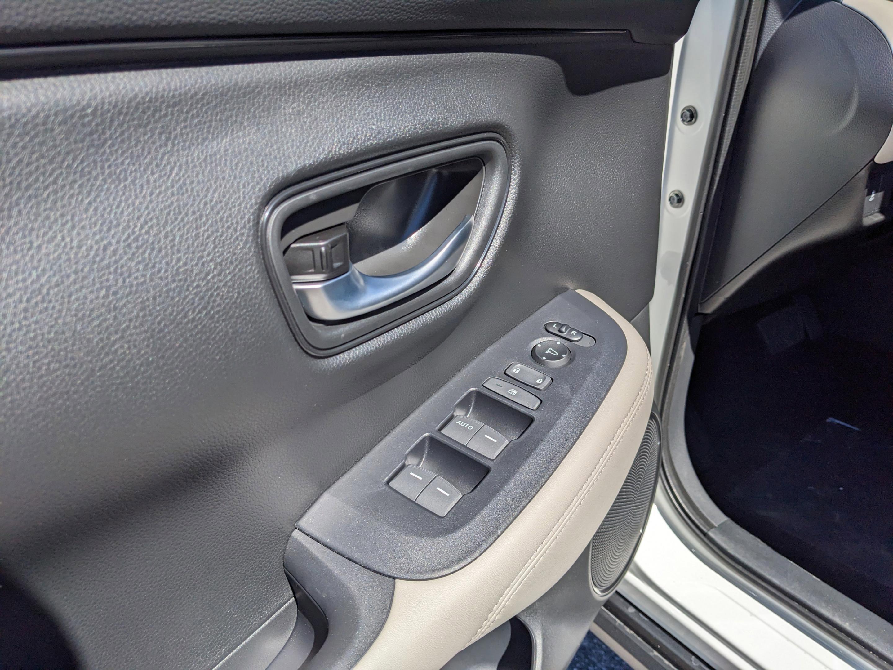 Honda Hr-V Lx - Thumbnail 15