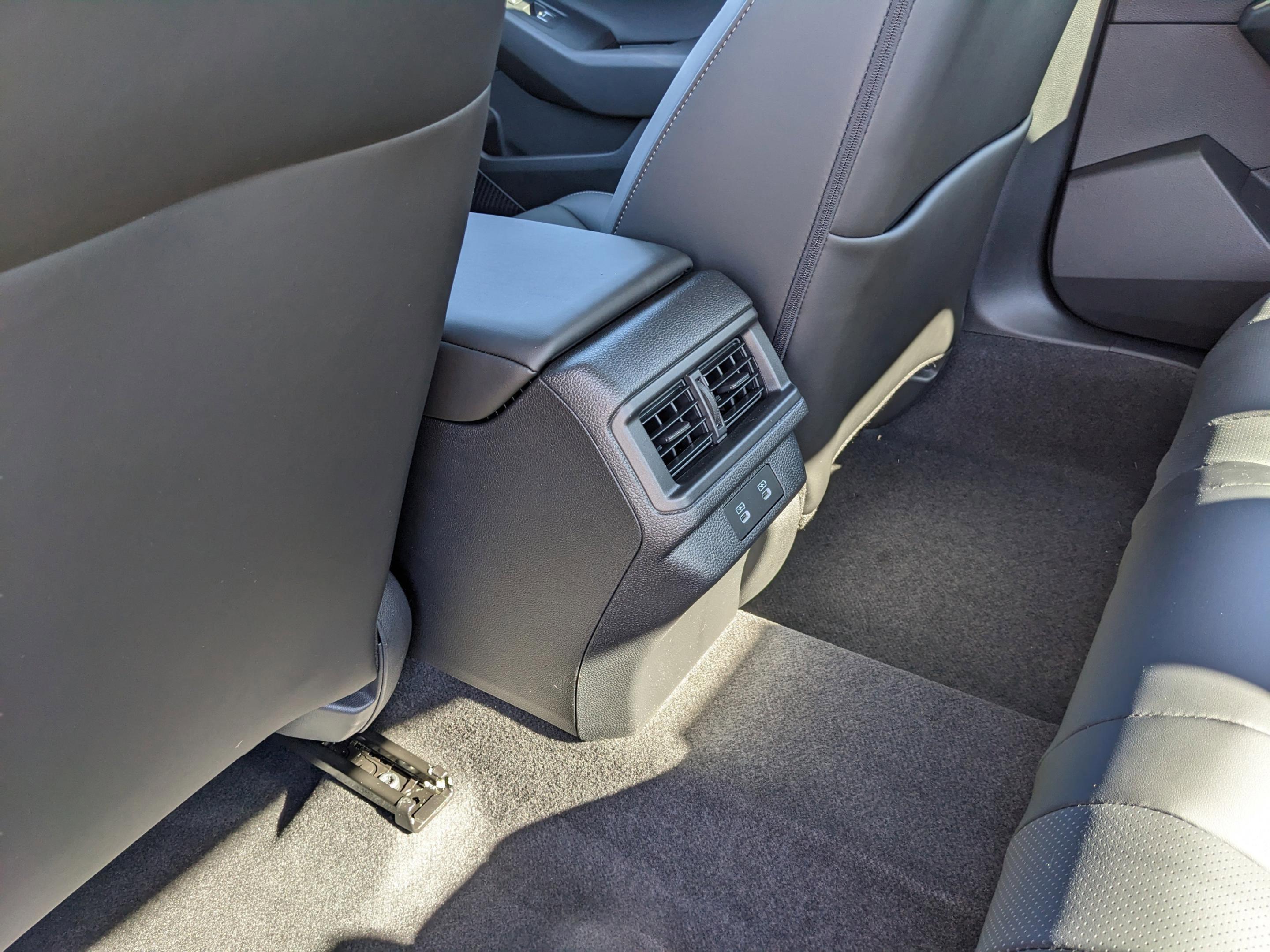 Honda Accord Hybrid Ex-L - Thumbnail 16