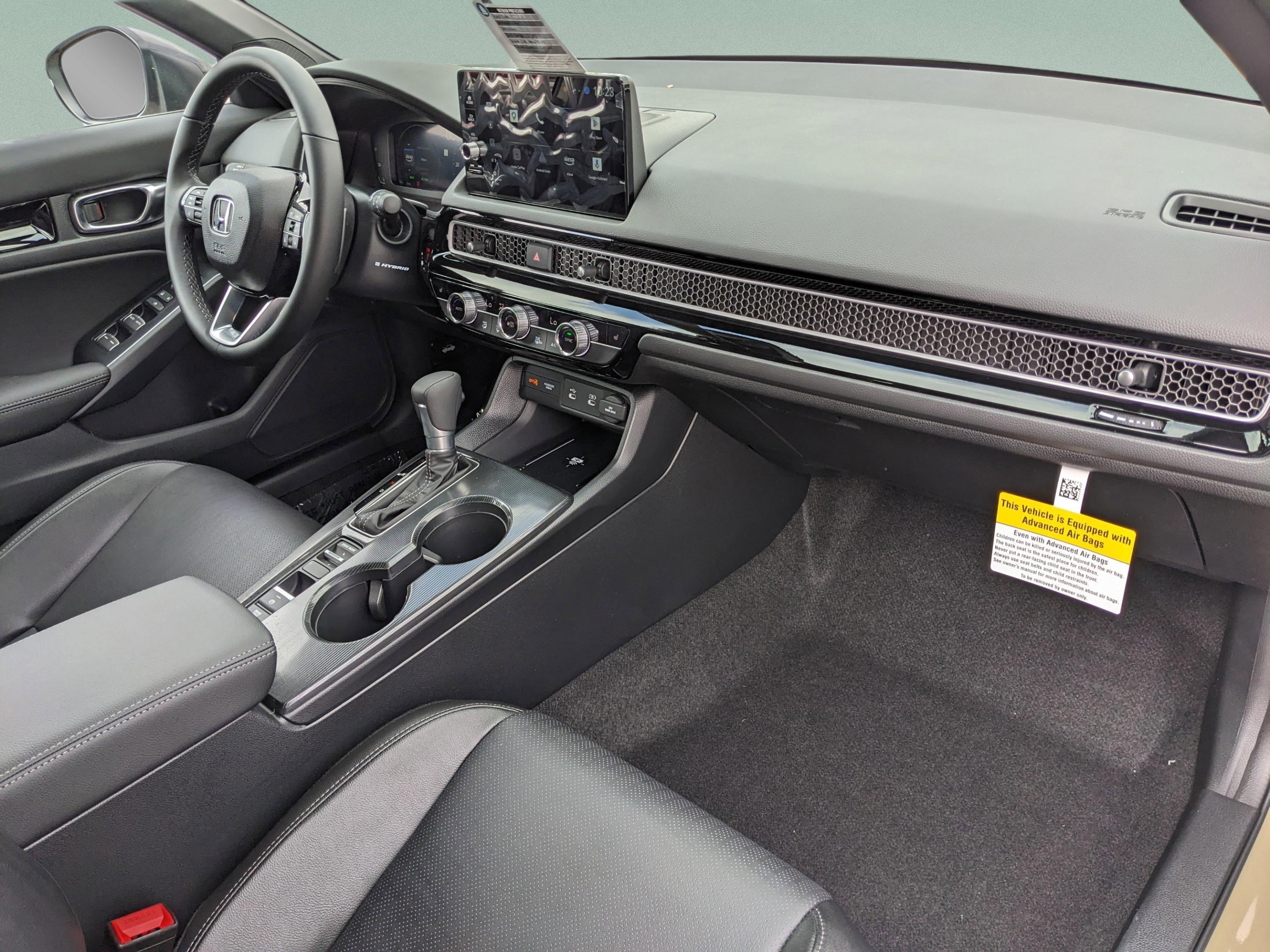 Honda Civic Hatchback Hybrid Sport Touring - Thumbnail 16