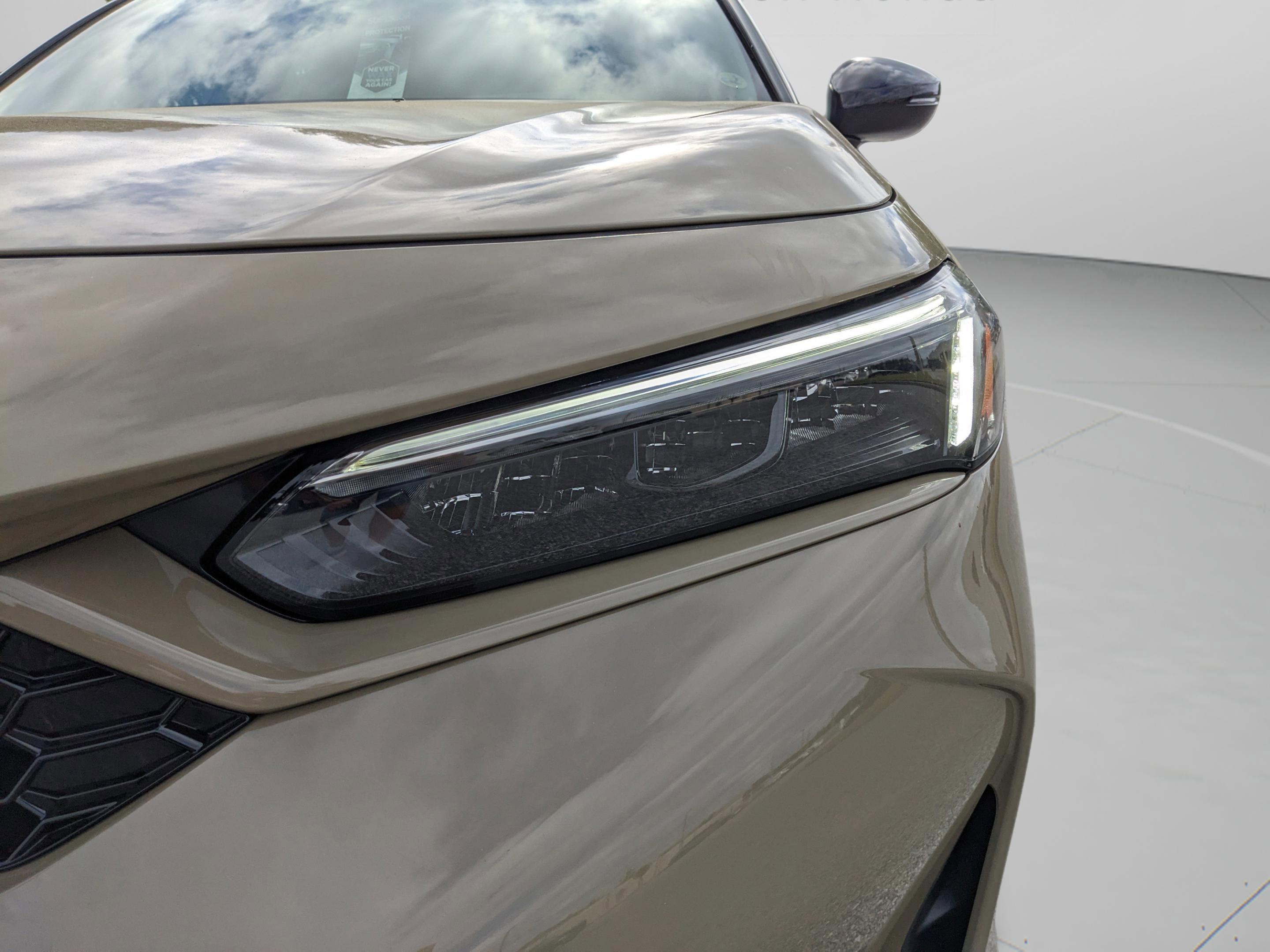 Honda Civic Hatchback Hybrid Sport Touring - Thumbnail 9