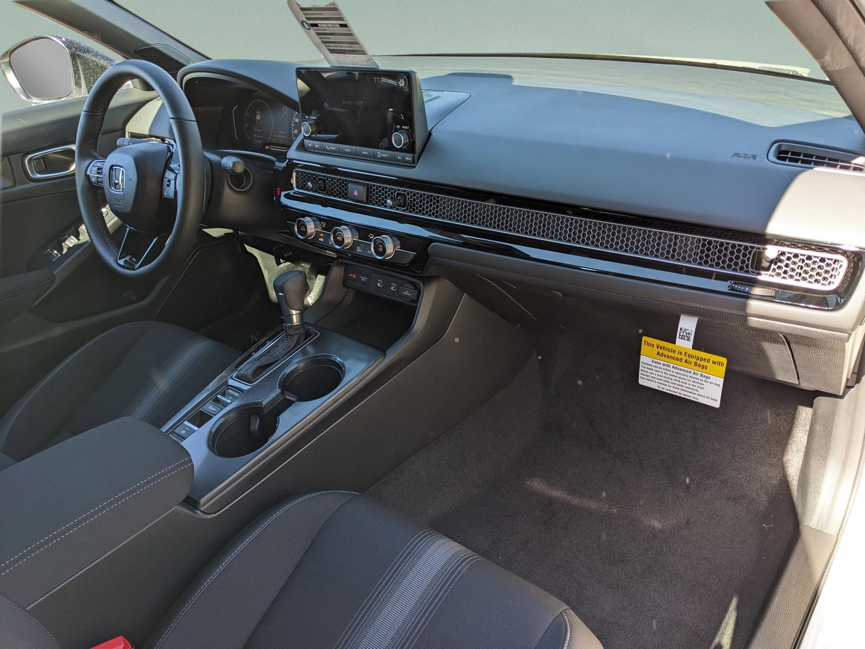 Honda Civic Hatchback Sport - Thumbnail 14