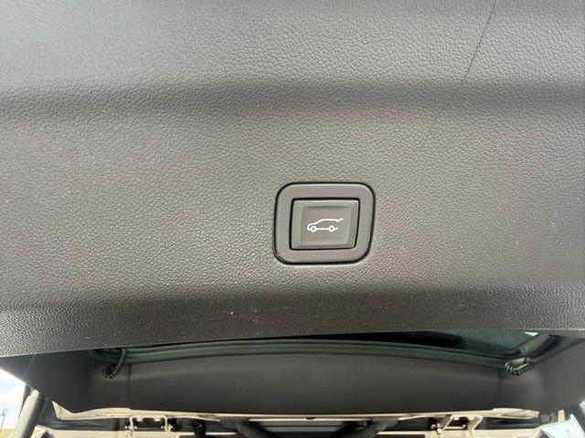 Chevrolet Tahoe Z71 - Thumbnail 13