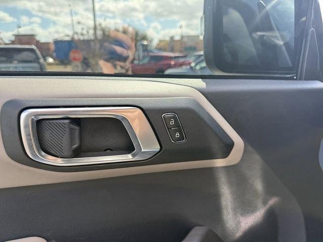 Ford Bronco Wildtrak - Thumbnail 15