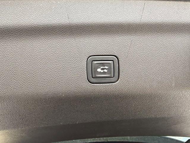 Chevrolet Tahoe Z71 - Thumbnail 12