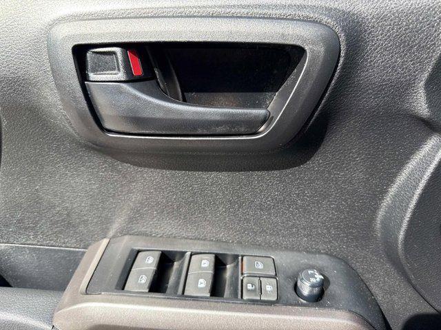 Toyota Tacoma Sr5 4X2 Double Cab - Thumbnail 8