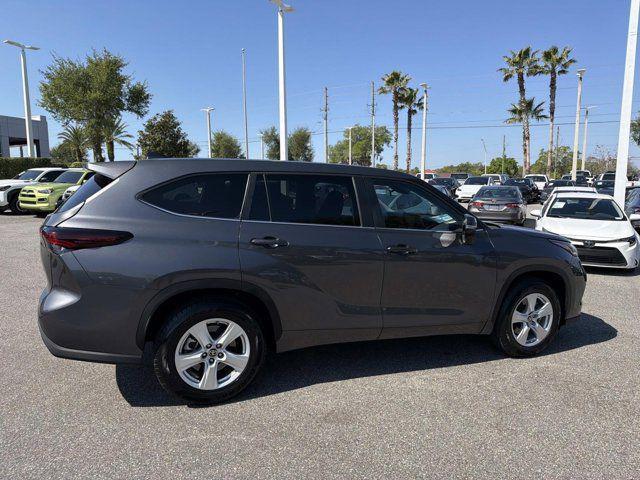 Toyota Highlander Le Fwd - Thumbnail 2