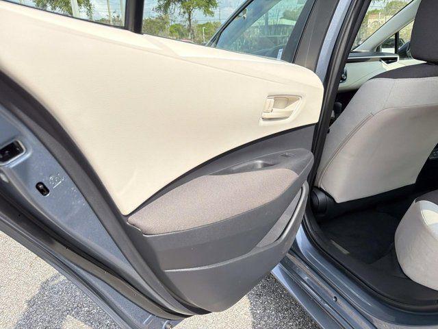 Toyota Corolla Le - Thumbnail 12