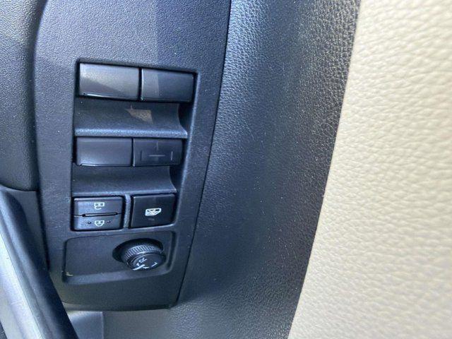 Toyota Corolla Cross L - Awd - Thumbnail 8