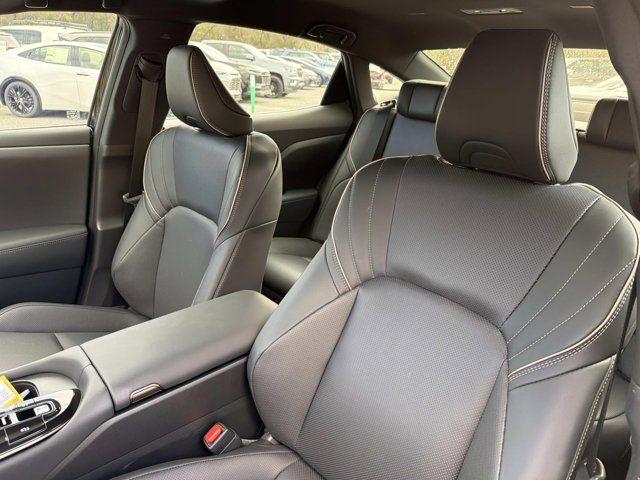 Toyota Crown Xle In Deland Fl | Jtdaaaafxt3042320 - Thumbnail 10