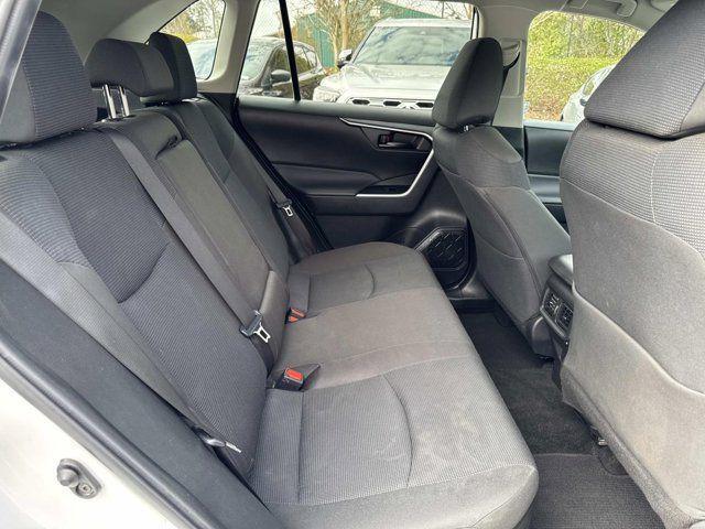 Toyota Rav4 Hybrid Le Awd Suv - Thumbnail 18