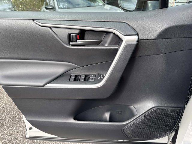 Toyota Rav4 Hybrid Le Awd Suv - Thumbnail 7