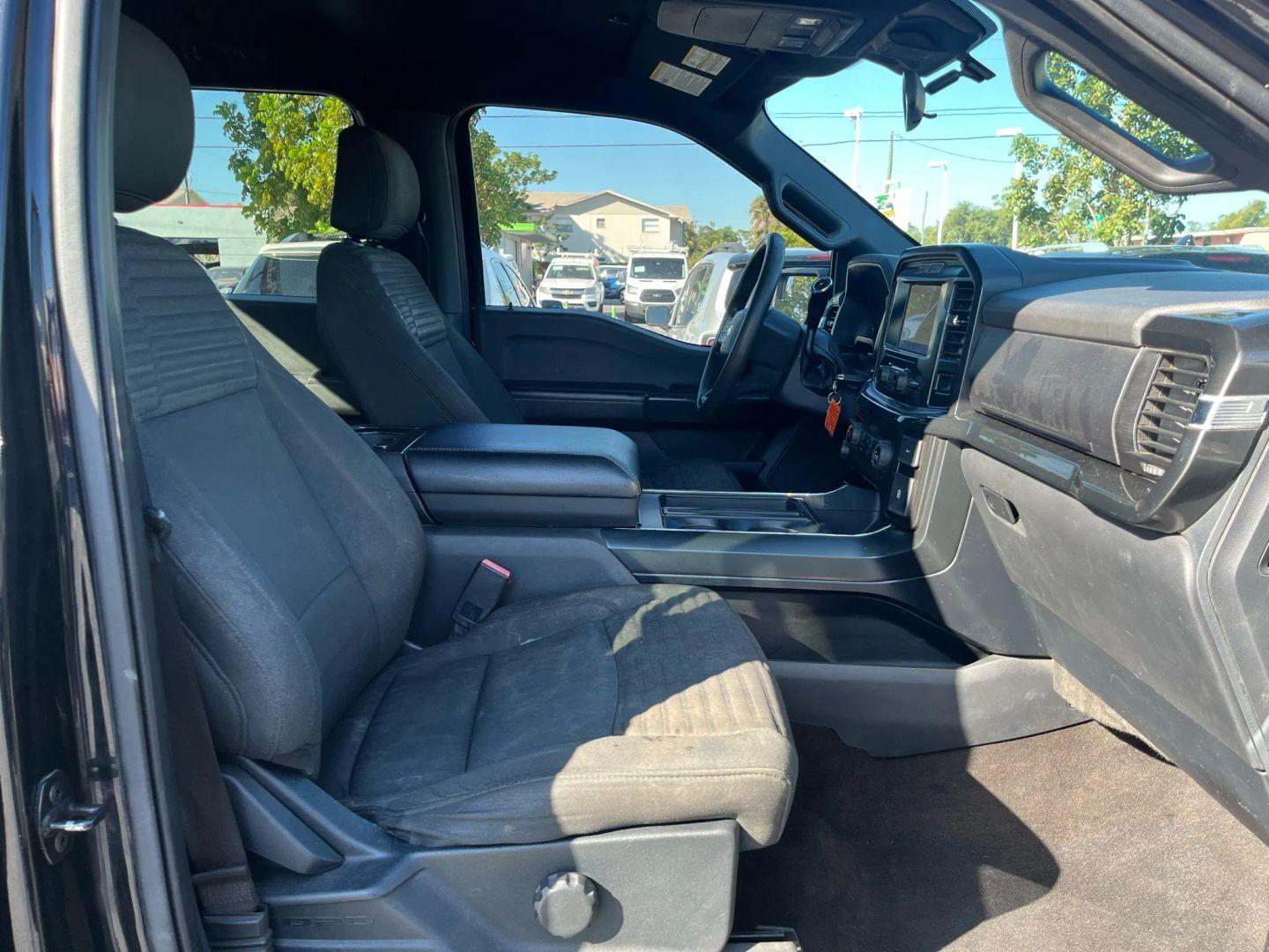 Ford F-150 Xl - View 1