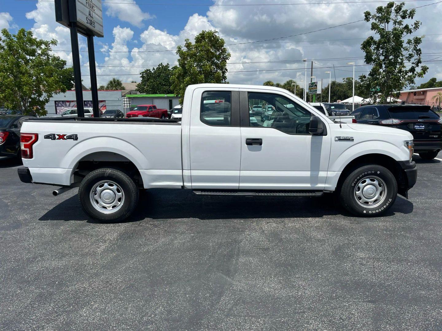 Ford F-150 Xl - Thumbnail 12