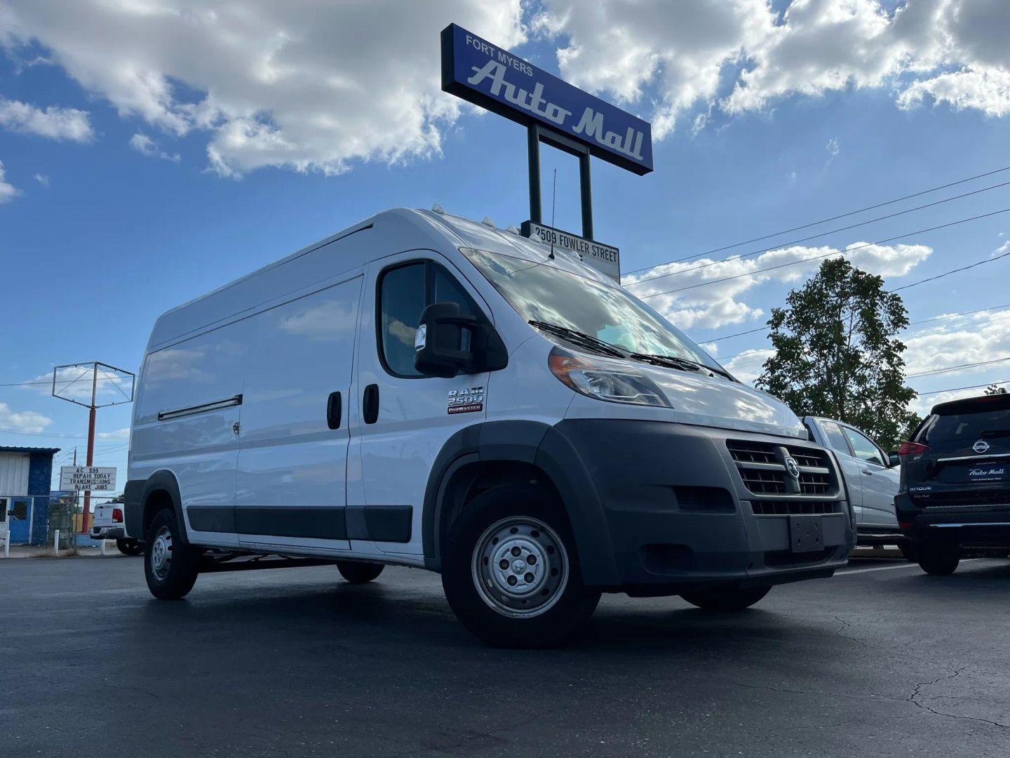 Ram Promaster Cargo Van - Thumbnail 10