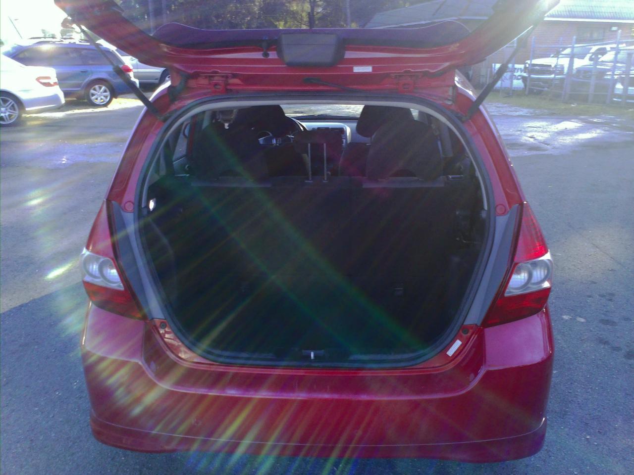 Honda Fitsport 5-Speed Mt - Thumbnail 18