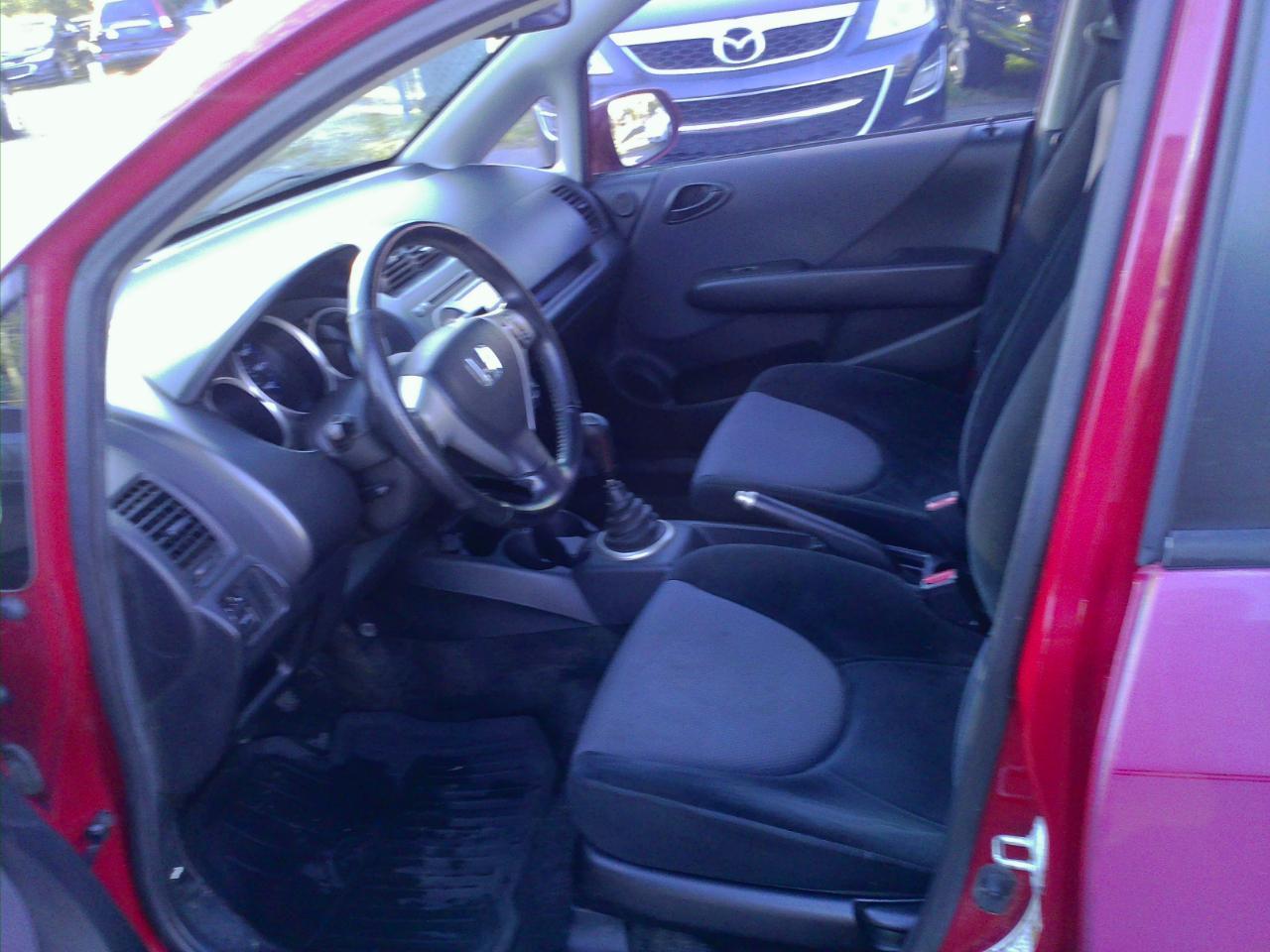 Honda Fitsport 5-Speed Mt - Thumbnail 19